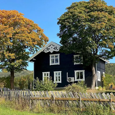 Eika Cottage: Cozy, Rural, Spacious And Well-equiped